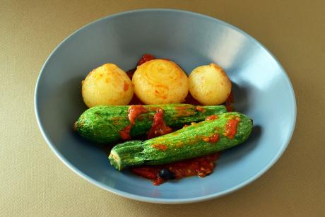 Zucchini-Eintopf (Kolokythakia stifado)